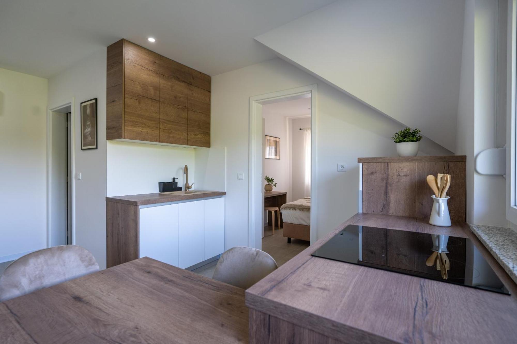 Apartments & Room Forest สลูน ห้อง รูปภาพ